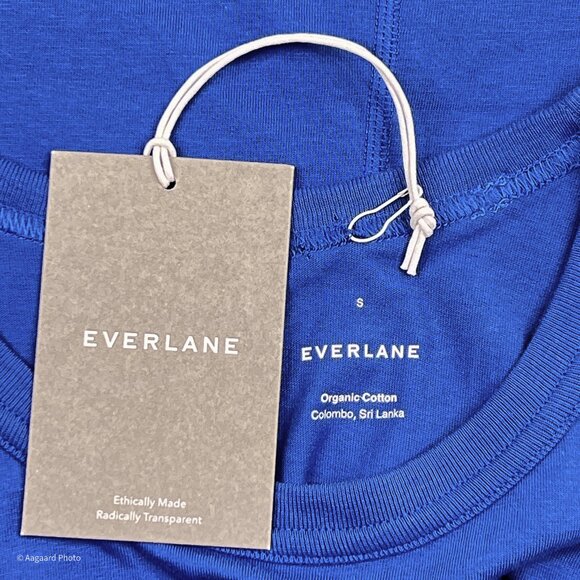 Everlane Organic Cotton Cutaway Tank Top in Dark Violet Blue Size S - NWT - Picture 5 of 7